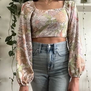 Audrey 3+1 Boho Floral Long Sleeve Crop